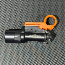 Kina Torch Flashlight Mount